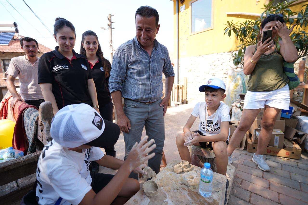 Muğla Büyükşehir’den Yangından Etkilenen Çocuklara Destek 2
